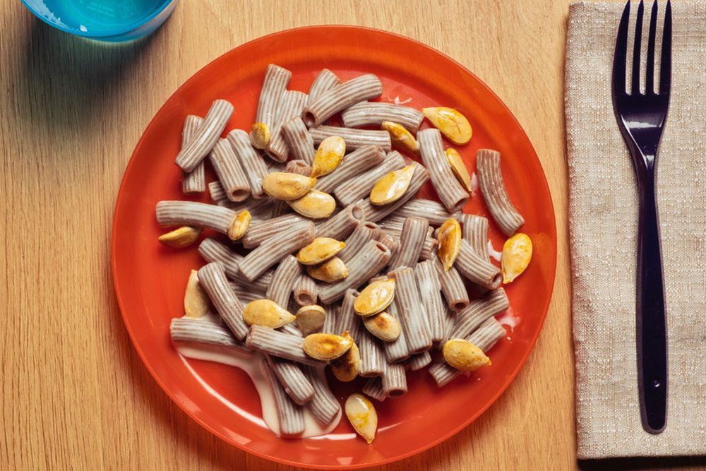 Sedani rigati con lenticchie e zucca alla ricotta