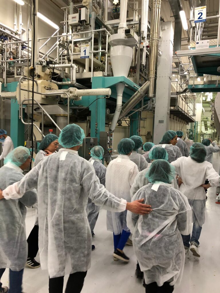 Andriani ha aperto le porte del suo stabilimento all'associazione Anffas Onlus Altamura